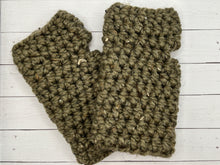 Load image into Gallery viewer, Chunky Fingerless Mittens for Women