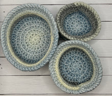 Load image into Gallery viewer, Holiday Basket