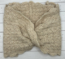 Load image into Gallery viewer, Hedgerow Cowl