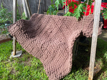 Load image into Gallery viewer, Chunky Sofa Throw