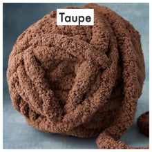 Load image into Gallery viewer, Chunky Sofa Throw Custom Preorder