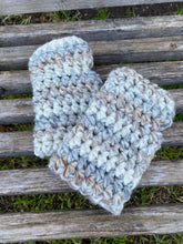 Load image into Gallery viewer, Chunky Fingerless Mittens for Women