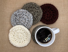 Load image into Gallery viewer, Chunky wool coaster

