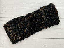 Load image into Gallery viewer, Chunky Twist Headband
