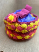 Load image into Gallery viewer, Felted Wool Easter Basket
