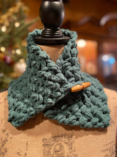 Load image into Gallery viewer, Bundle Up Blanket Neck Warmer
