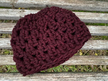 Load image into Gallery viewer, Chunky Messy Bun Hat
