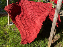 Load image into Gallery viewer, Chunky Sofa Throw
