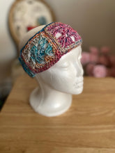 Load image into Gallery viewer, Granny Square Headband

