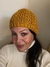 Load image into Gallery viewer, Arrowhead Beanie - Unisex
