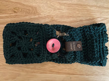Load image into Gallery viewer, Granny Square Headband
